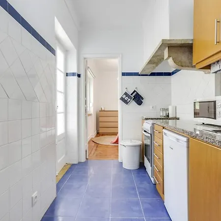 Cosy 3bed Flat, 5 Mins To Belem شقة Lisboa